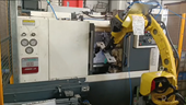 Reinigung von Werkzeugmaschinen durch Pata Gun SPG-25 + Roboter
